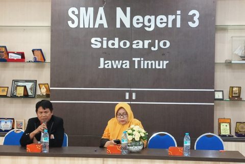DPD LSM LIRA Kabupaten Sidoarjo Audiensi ke SMAN 3