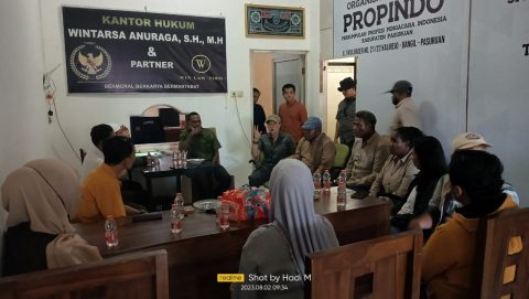 Lemasko Papua Bersama Kantor Hukum Bang Jo, Datangi Gudang Penyimpanan Besi di Pasuruan