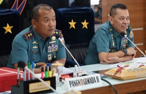 Jelang Sertijab, Pangkoarmada II Laksda TNI Maman Firmansyah Bacakan Memorandum