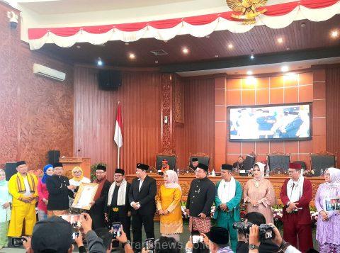 HUT 24 DPRD Kota Depok, 11 Anggota Dewan Menerima BKD Award