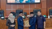 Foto bersama setelah lakukan penandatanganan