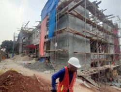 Bangunan Kantor Kelurahan Rangkapan Jaya Depok