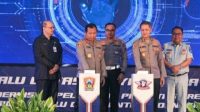 Kapolda Jawa Timur lrjen Pol Dr.Toni Harmanto,M,H, saat diluncurkan Aplikasi ILMU Semeru