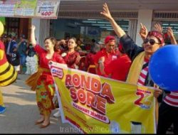 Banjir Hadiah Masyarakat samarak lkuti ronda sore Alfamart