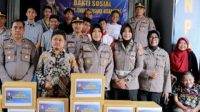Bakti Sosial Anggota Polres Jember