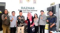 DPD SWI Kota Depok foto bersama Ketua Baznas