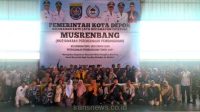Foto bersama di Musrenbang Kelurahan Ratu Jaya, Kota Depok