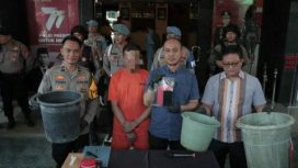 Tersangka bersama Barang Bukti yang berhasil di amankan.