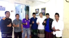 Sejumlah Pengurus Dewan Pimpinan Anak Cabang Anies Baswedan Center, Desa Sukamanah, Kecamatan Rajeg, Tangerang, Banten.