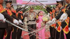 Pedang pora warnai serah terimah tongkat komando kapolres Jember