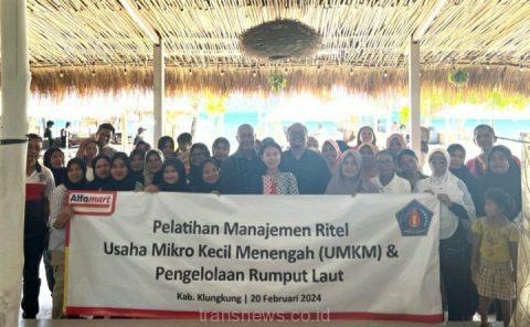 Alfamart Dukung Pemberdayaan Rumput Laut Nusa Penida