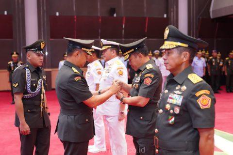 Kasum TNI Pimpin Sertijab Asrenum dan Aster Panglima TNI
