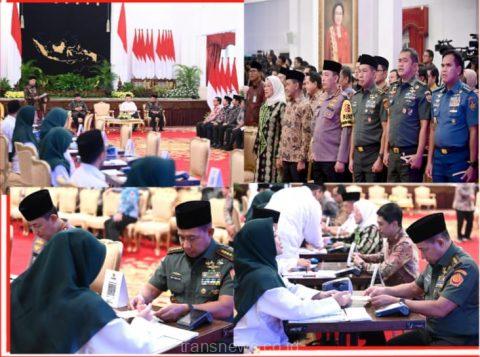 Panglima TNI Hadiri Penyerahan Zakat Oleh Presiden RI 