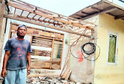 Duka Nestapa di Hari Raya Idul Fitri, Atap Rumah Warga Curug Bojongsari Ambruk