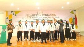 Prosesi pelantikan pengurus terpilih HMI Cabang Depok Oleh Ketua Umum PB HMI Bagas Kurniawan