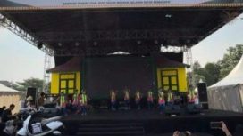 Salah satu penampil di acara Lebaran Depok 2024 di Alun-alun Kota Depok, Sabtu (18/05/24). (Foto: Diskominfo Depok)