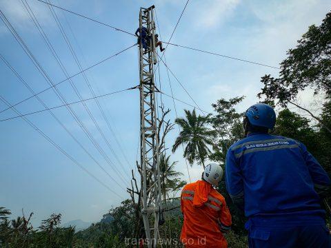 
					Lakukan Pemulihan Sistem Kelistrikan, PLN Bangun Tower Emergency