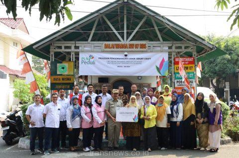 
					Dukung Daya Saing UMKM Isbuby Craft, PLN Salurkan Bantuan TJSL