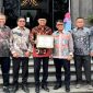KPK Berikan Penghargaan Kepada Pemkot Depok atas Pencapaian PTSL 2023