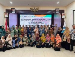 Kader dan perwakilan Puskesmas mengikuti Pertemuan Penguatan Asuhan Mandiri Tanaman Obat Keluarga (Asman TOGA) di Aula Teratai Balai Kota Depok. (dok. Dinkes Depok).
