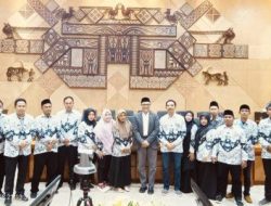 PB PGRI Lantik H. Teguh Sumarno Sebagai Ketum PGRI