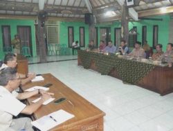 Plt Bupati Sidoarjo Turun Tangan Mediasi Warga Sidokerto dengan Kepala Desa