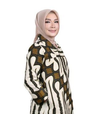 
					Dian Nurfarida Dukung UMKM Lewat Pengembangan Koperasi