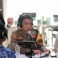 Saat Waka Polres Jember Kompol Ferri Dharmawan berikan dialog interaktif bertempat di studio RRI 1 Jember