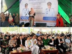 Bersama Ratusan Warga, Pj Sekda Sambut Wali Kota dan Wakil Wali Kota Depok