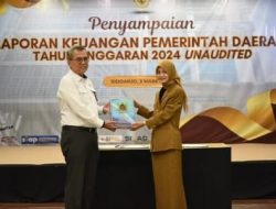 Wali Kota Kediri Serahkan LKPD Kepada BPK Perwakilan Jawa Timur