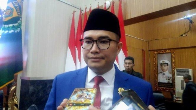 
					Ketua DPRD Kabupaten Bogor Sastra Winara Imbau Warga Tidak Lakukan Sahur on The Road Saat Ramadan