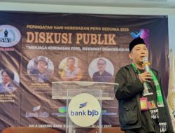 Buka Diskusi Publik SWI Depok, Sekdis Kominfo: Pers Berperan Jaga Keseimbangan Kekuasaan dan Mengawasi Pemerintah