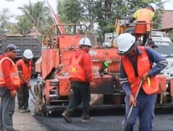 UPT PJJ Kediri Bina Marga Jatim Gelar Pemeliharaan Berkala Ruas Jalan Tulungagung – Blitar