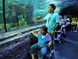 Pembina Yayasan Global Pelangi Ajak Anak-anak Berwisata