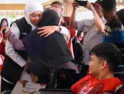 Gubernur Jatim Khofifah Salurkan Bantuan Pada Warga Kabupaten Probolinggo