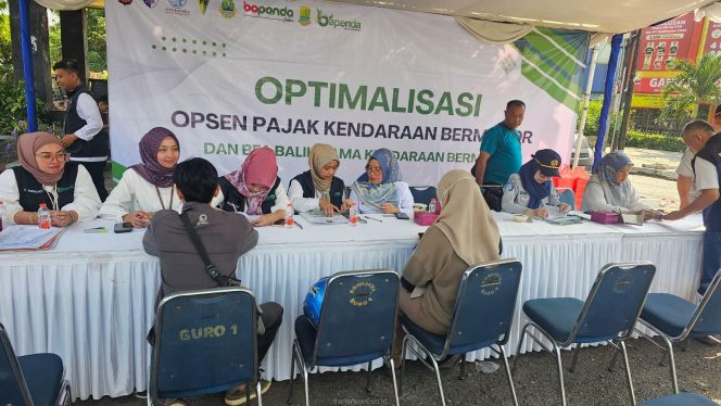 
					Operasi Gabungan di Karawang Jaring Ribuan Kendaraan Penunggak Pajak Kendaraan