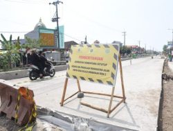 Betonisasi Ruas Jalan Gedangan - Betro Hampir Selesai 100 Persen