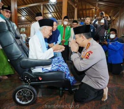 Kapolri Jenderal Listyo Sigit Prabowo Silaturahmi ke Ponpes Langitan Tuban dan Ponpes Shiddiqiyyah Jombang