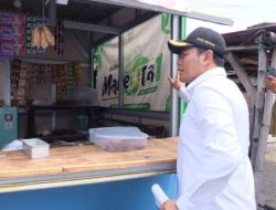 Bupati Sidoarjo Tinjau Program Bedah Warung Rakyat di Desa Kletek