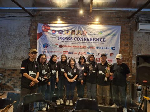 Wartawan Depok Adu Ketangkasan di Ajang Turnamen Billiard. (Dok. Narsum)