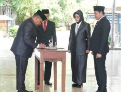 Bupati Subandi Lantik 61 Pejabat Pemkab Sidoarjo