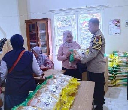 Polresta Malang Kota Gelontorkan 22 Ton Beras Murah