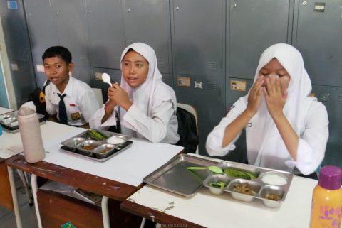 Wabup Mimik Idayana Pastikan Menu MBG Aman Dikonsumsi