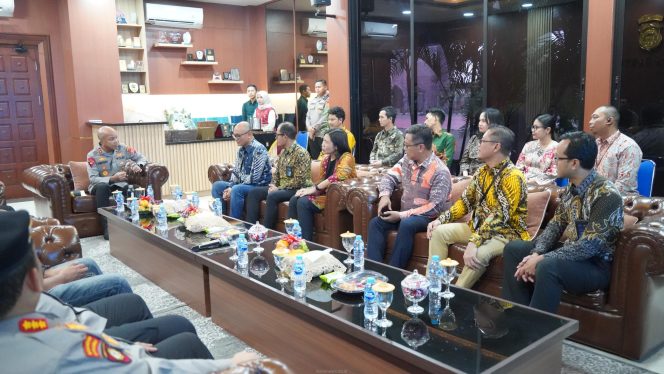
					PLN UIT JBB dan Polda Banten Perkuat Sinergi Perkuat Keandalan Sistem Kelistrikan