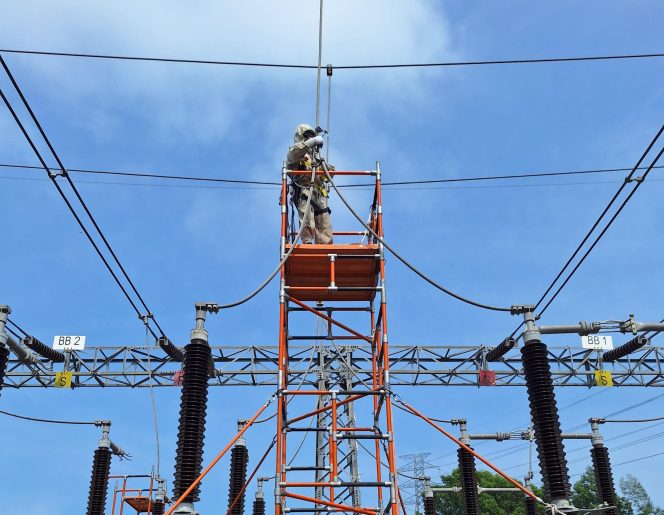 
					Sambut Hari Kesaktian Pancasila, PLN Pastikan Listrik Andal dengan Pemeliharaan Tanpa Padam