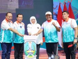 Gubernur Jatim Resmi Buka Kick Off Haornas ke-42 Tahun 2025 di Lapangan Unesa