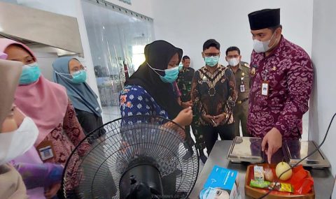 Pastikan Menu MBG, Kadinkes Jateng: Tidak Temukan Bakteri Penyebab Keracunan di Jepara