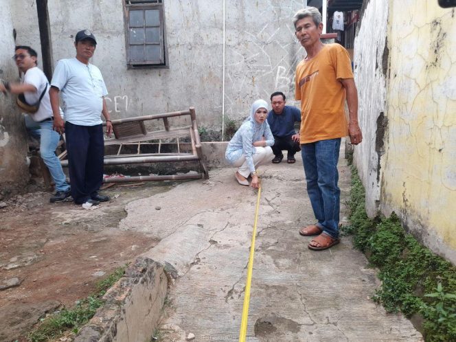 
					Yeti Wulandari Petakan Wilayah Banjir di Cimanggis, Janjikan Penanganan Cepat Tepat