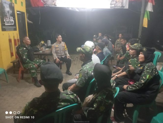 
					Ciptakan Kondisi Aman Koramil 03 Sukmajaya Kodim 0508 Depok Gelar Patroli Gabungan Mandiri