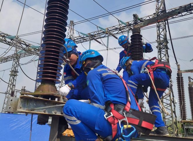 
					Pastikan Keandalan Sistem, PLN UIT JBB Lakukan Pemeliharaan dan Peremajaan Peralatan